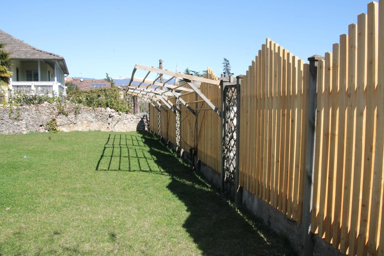 Garni Brunnenhof Hotel Caldaro Luaran gambar